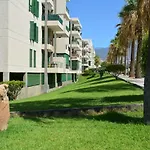 Family Beach Apartment