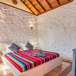 Casa Qinti - Pueblo Munay