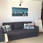 Andylins Place 102 Apartment