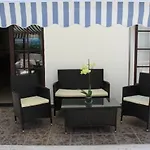 Villa Mac
