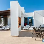 Modern & Bright Villa With Separate Studio - Villa El Guanche