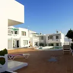 Apartment Los Zafiros In Puerto Del Carmen Aircond & Wifi & Dishwasher
