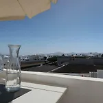 Apartment Los Zafiros In Puerto Del Carmen Aircond & Wifi & Dishwasher