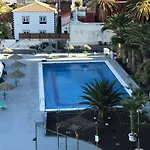 Candelaria Geranios 1