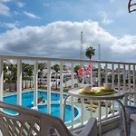 Y2E Lovely Apartment Pool View!! Close To Beach