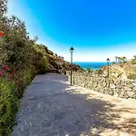 Studio On The Ocean Coast