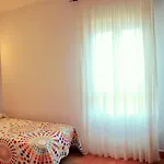 Flatguest - Spacious Home