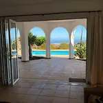 Villa El Leon Blanco