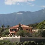 Villa Jade