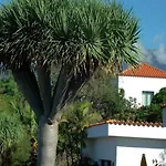 La Plantacion Bungalows