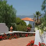 La Plantacion Bungalows