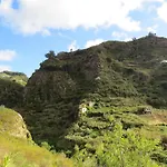 La Cueva De Angel B&B