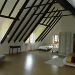 Bellevue Guest Lodge