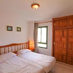 Apartamentos Alondras Park