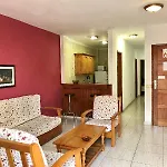 Apartamentos Frontera