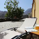 Casa Rural Los Aromos - Wunderschoenes Landhaus Mit Meerblick