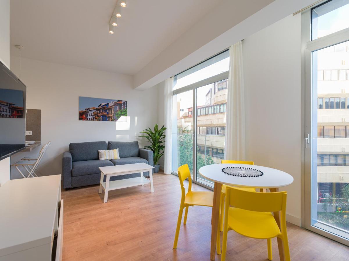 Apartament Loft - Side Sea Views - Aircon & Wifi