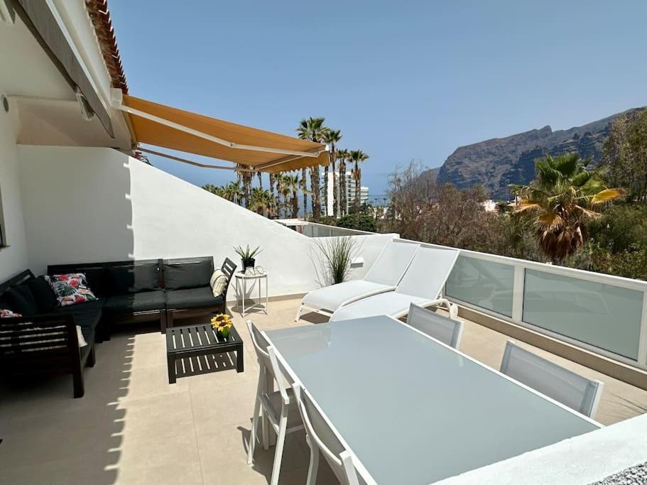 New Renovated With Beautiful View On Cliffs And Sea Appartement Puerto de Santiago (Tenerife)