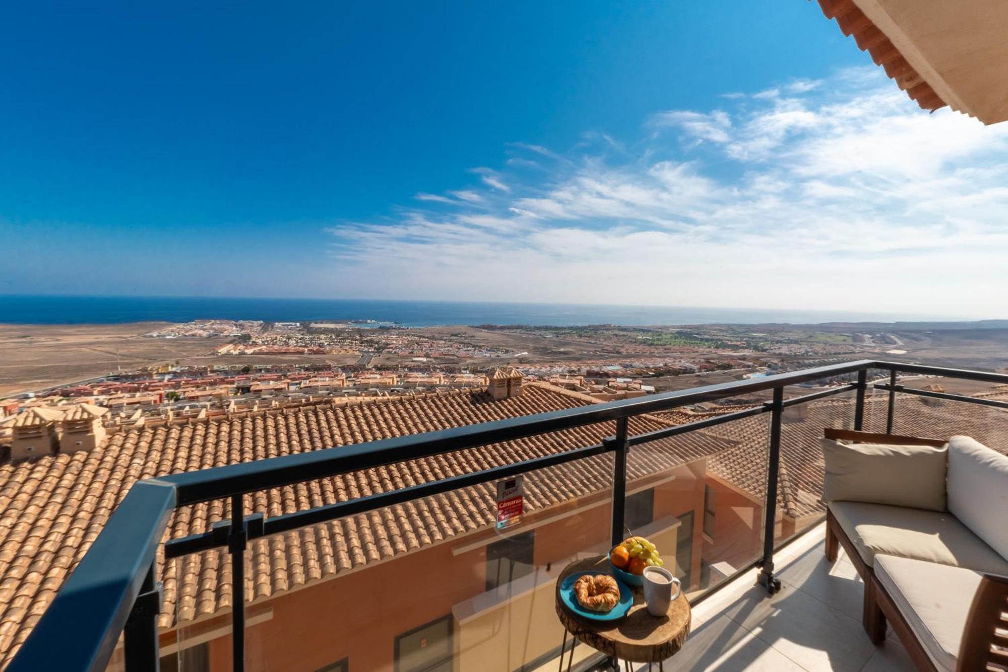 Lucky Thirteen - With Ocean View Apartamento *