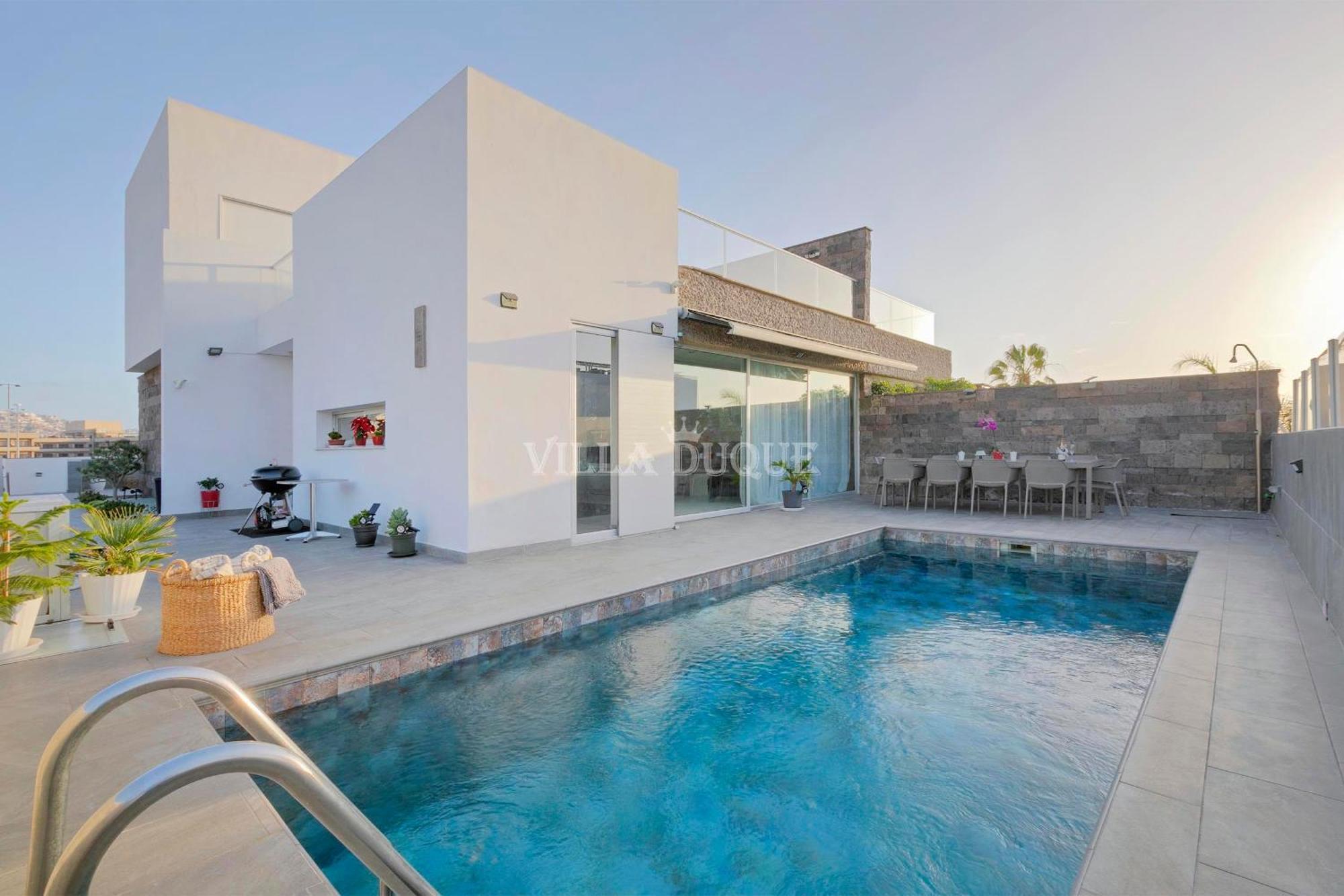 El Duque Modern With Pool Villa