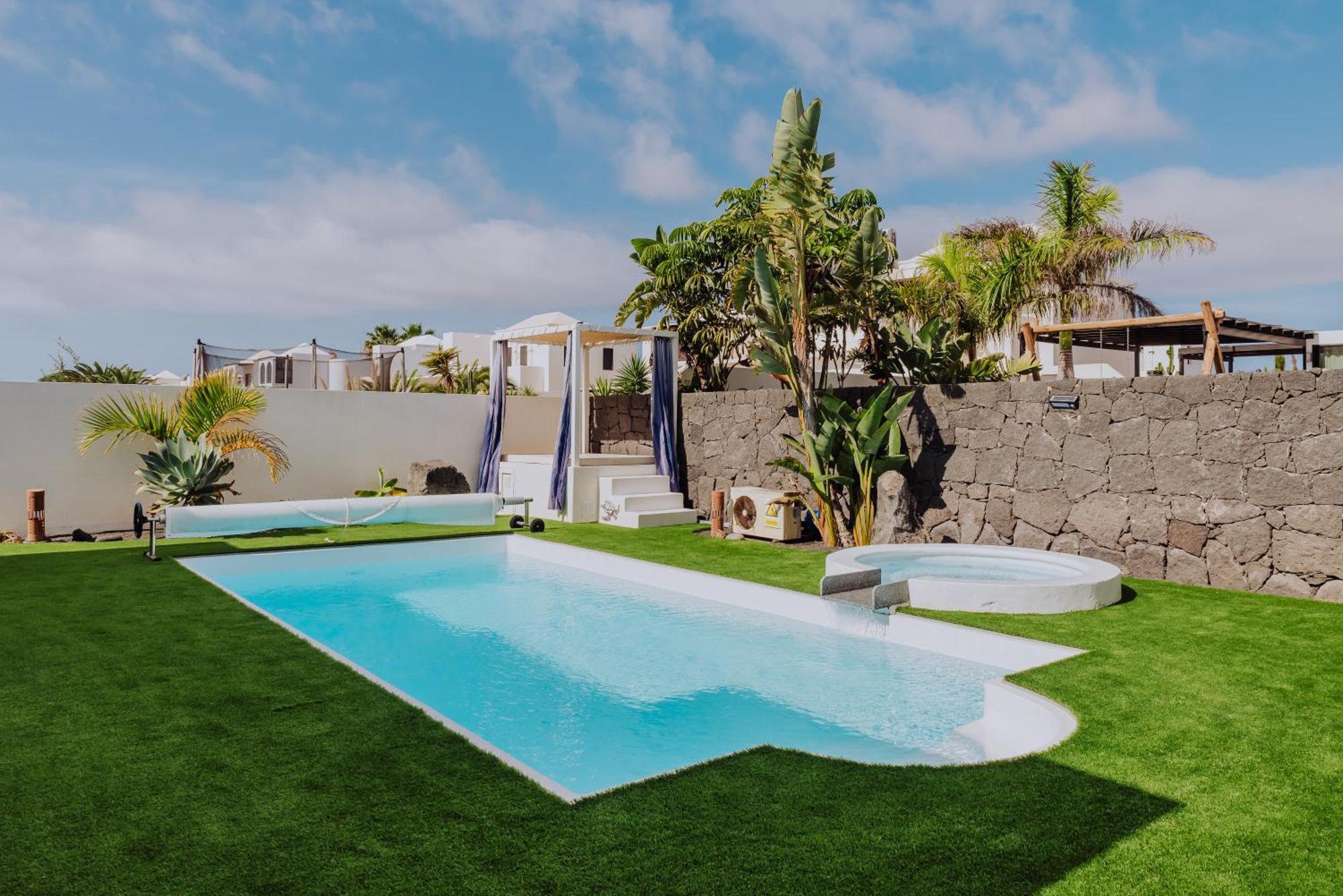 Alba Deluxe&spa Pool *