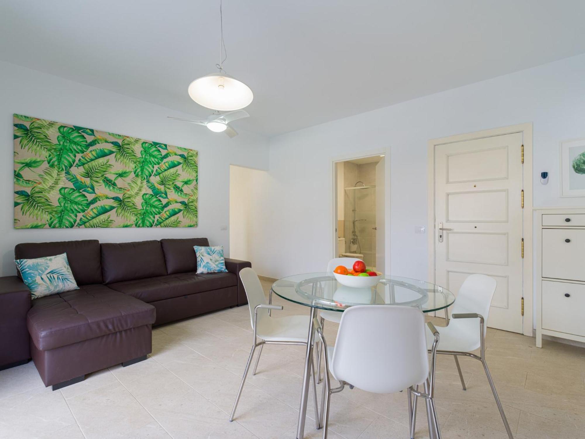 The In Has 1 Bedrooms